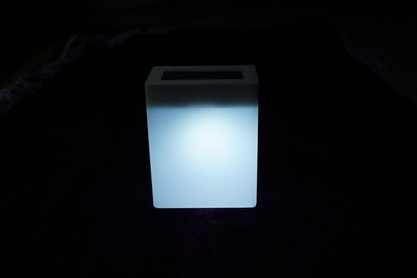 New Waterproof Outdoor Solar Energy Saving Lamp – IP55 LED Decorative Light
