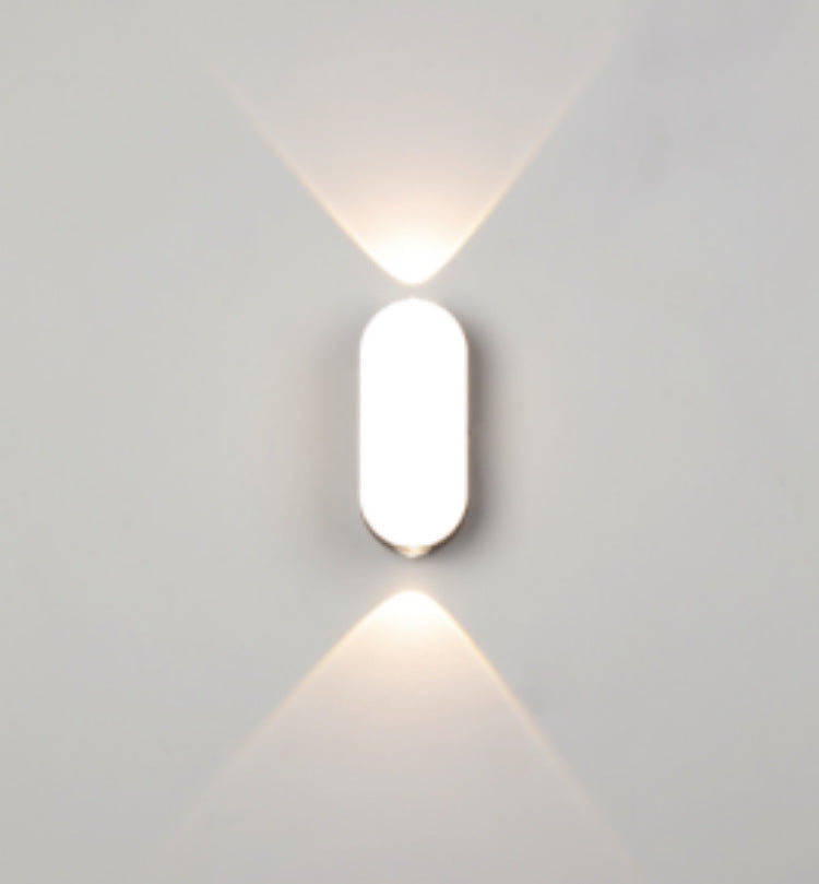 Outdoor Courtyard Wall Lamp – Warm Yellow IP65 Garden Light