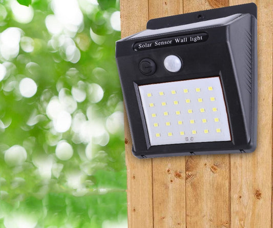 Solar Outdoor Garden Lamp – LED Sensor Light with Motion Detection