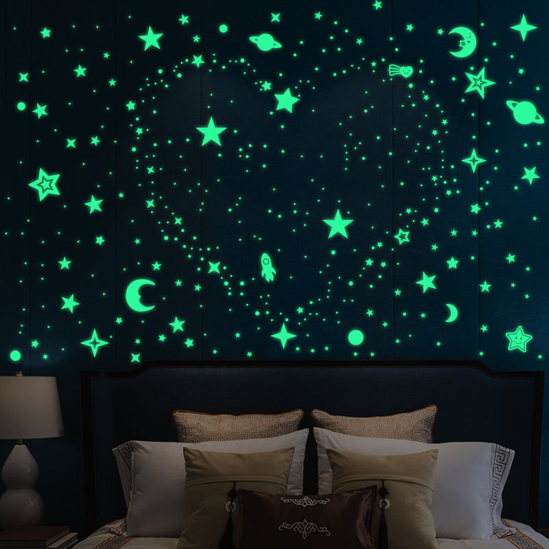 Creative DIY Fluorescent Star & Moon Wall Stickers – Removable Glow-in-the-Dark Décor
