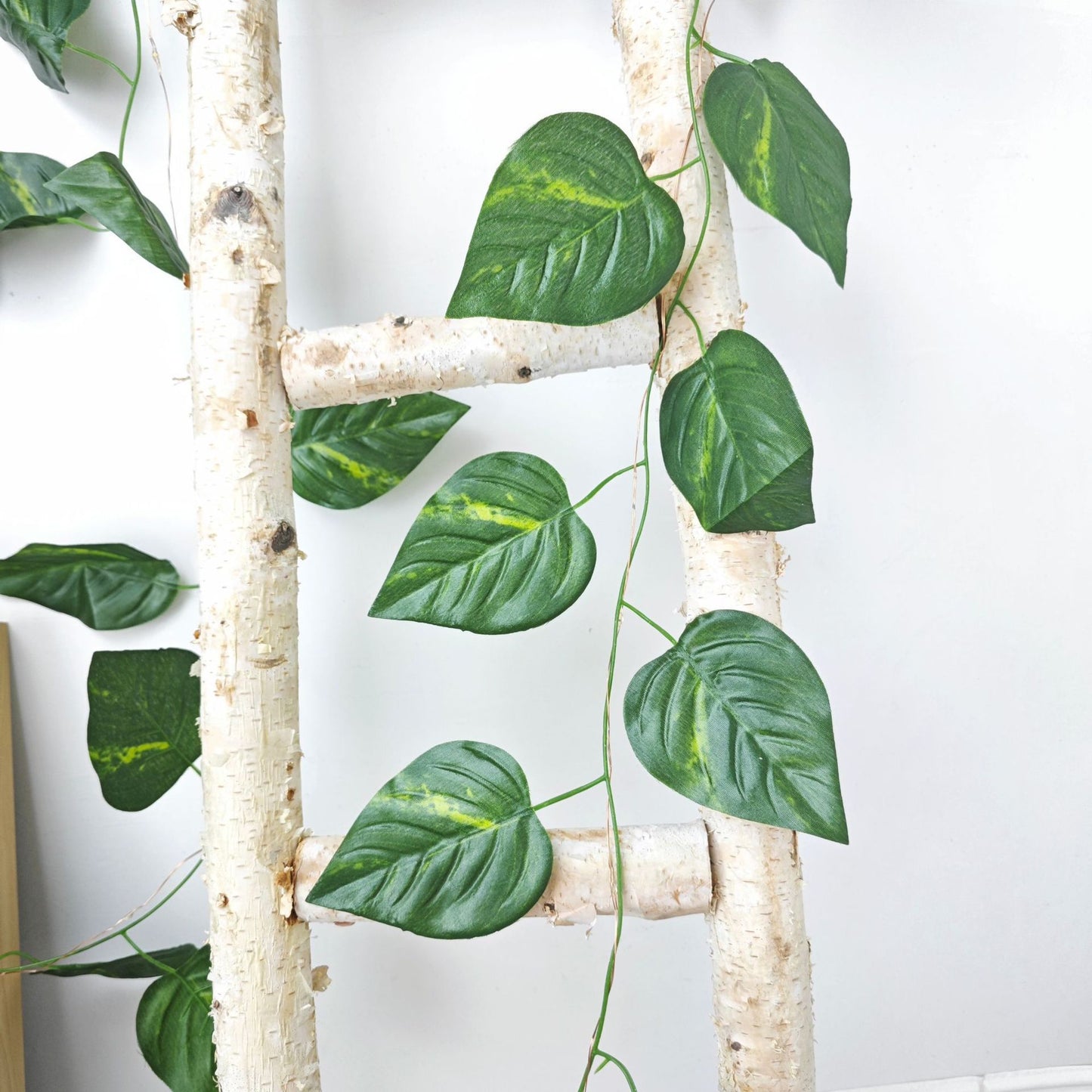 LED Green Leaf Copper Wire Lighting Chain – Indoor Room Decoration