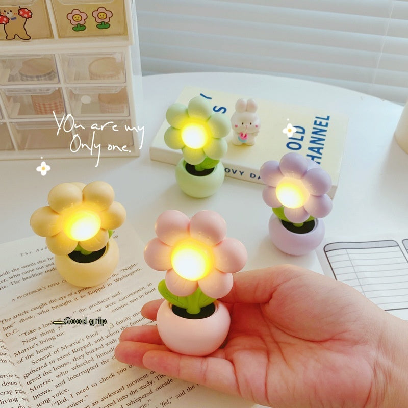 Creative Flower-Shaped Bedside DIY Night Light – Built-in Battery Table Lamp
