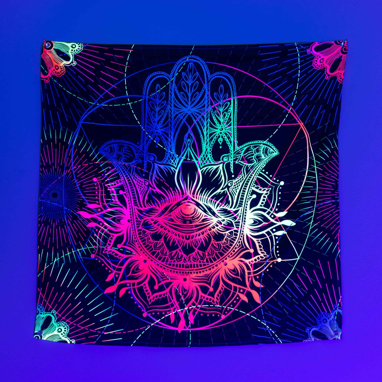 Stylish Wall Hanging Tapestry – Boho & Modern Home Decor