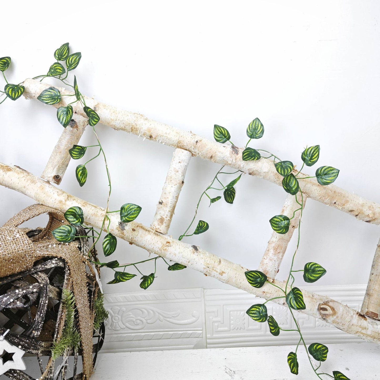 LED Green Leaf Copper Wire Lighting Chain – Indoor Room Decoration