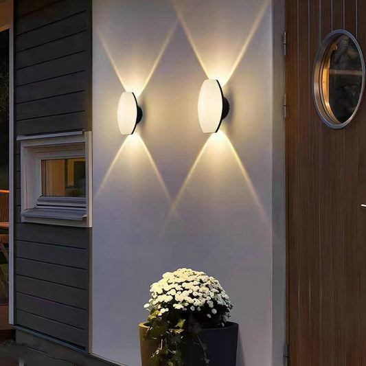 Outdoor Courtyard Wall Lamp – Warm Yellow IP65 Garden Light